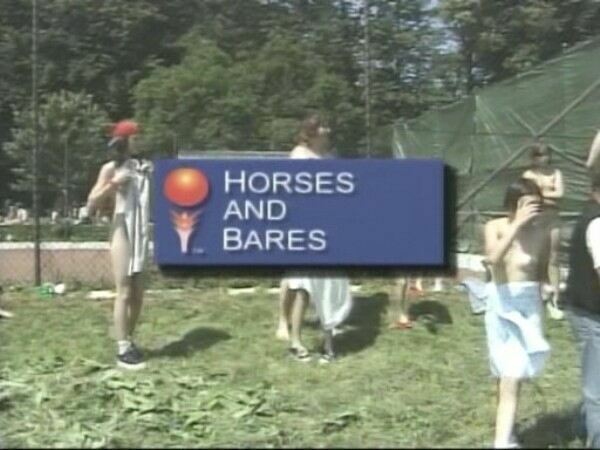 Nudist Family Video - Horses and Bares  馬とむく