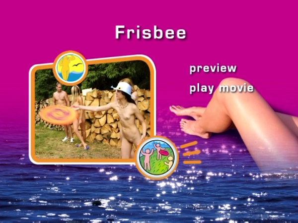 Frisbee-Naturist Freedom  家族の裸体