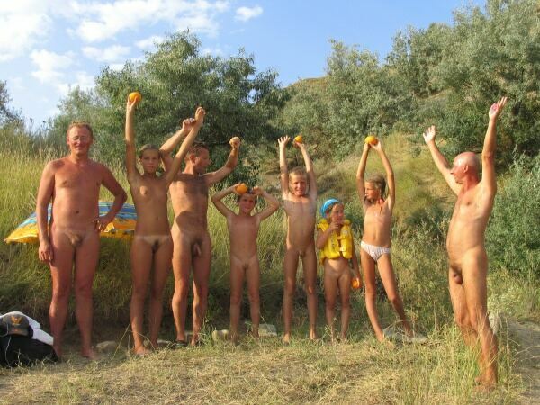 Family Nudist Pictures Premium Content set2