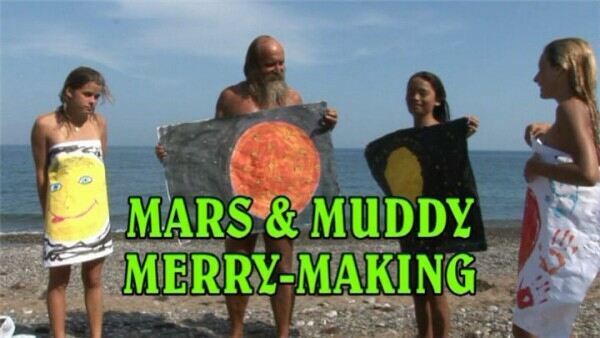 Nudist Family Video - Mars and Muddy Merry-Making  ヌーディスト家族ビデオ