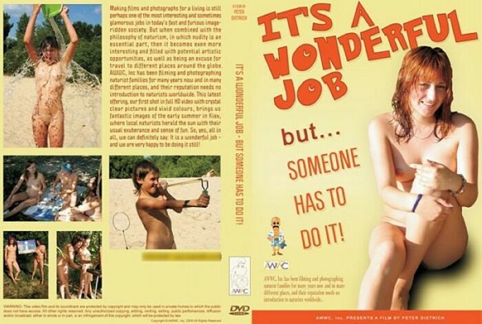 Its a wonderful job - but someone has to do it! Family Naturism  家族の裸体