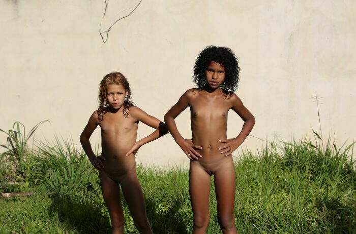 Naturist Family Events Picture [Tropical Nature Fun]