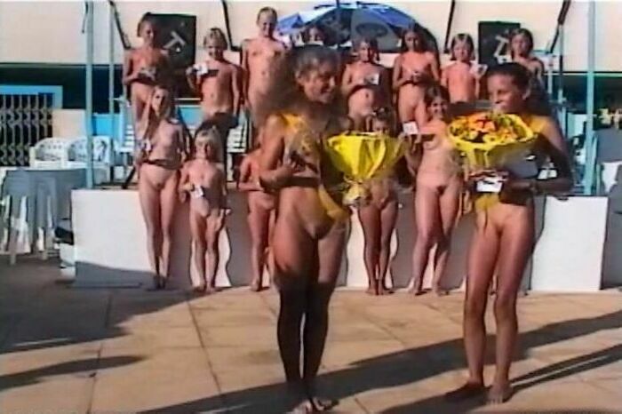 Junior Miss Pageant France-Teens Nudist Contests ジュニアミスページェントフランス