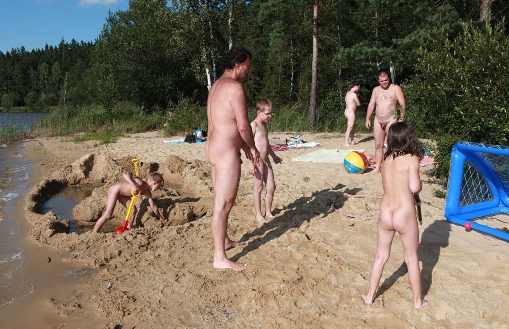 Nudist family events -  Creekside Activity 2