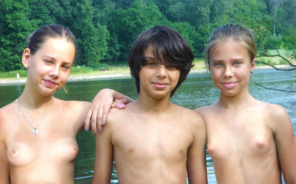 Pictures teen nudists - purenudism gallery